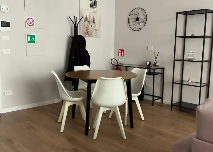 Residenza Labicana Luxury Apartment- Free Parking Roma